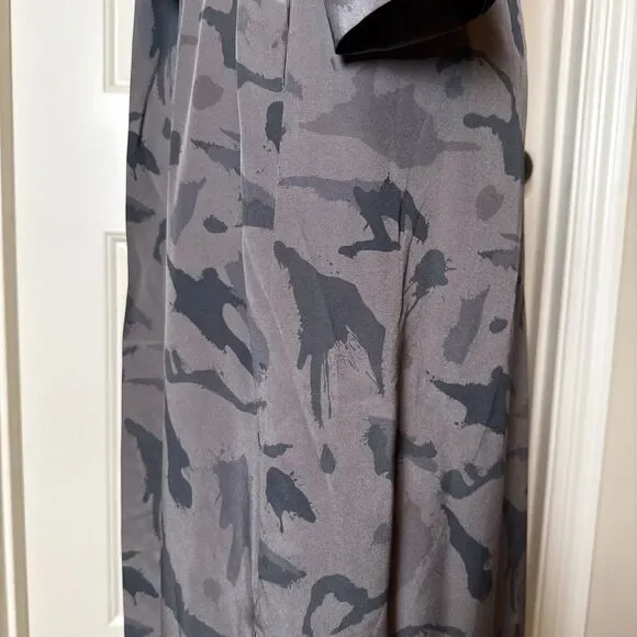 L Agence Button Front 3/4 Sleeve Abstract Silk Dress Purple Size M Designer Luxe - Picture 13 of 16